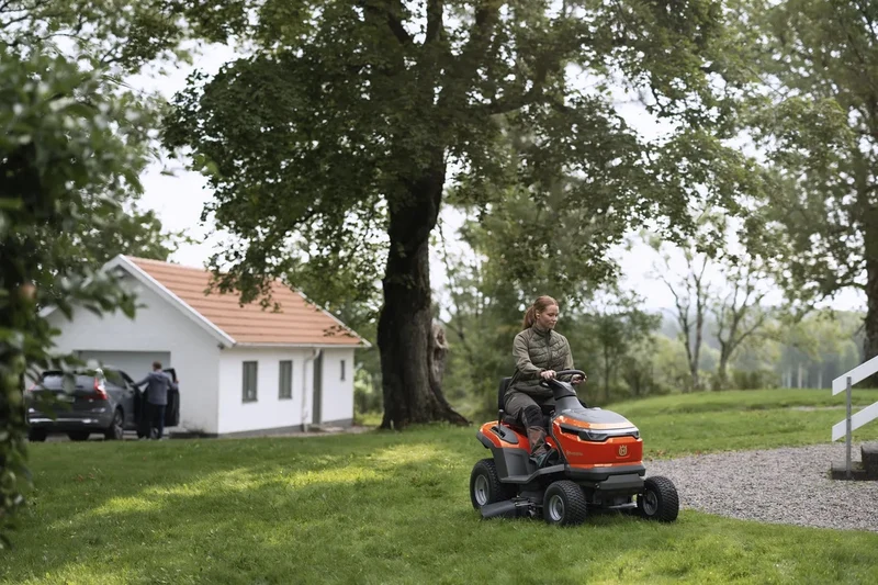 Traktor TS 100i