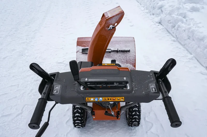 Schneefräse ST 124