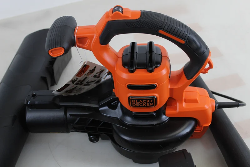 B-Ware Black Decker Laubsauger Gartensauger Laubbläser elektrisch Gartenpflege Gerät