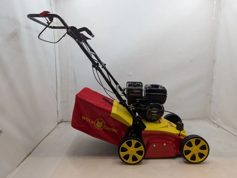 B-Ware WOLF-Garten Benzin-Vertikutierer VA 357 B Rasenlüfter Gartenpflege 2,4kW 35cm
