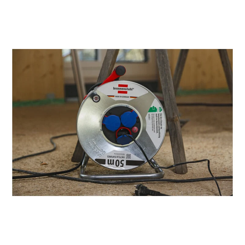 B-Ware Brennenstuhl Kabeltrommel Garant S 50m IP44 Gummi schwarz für Garten und