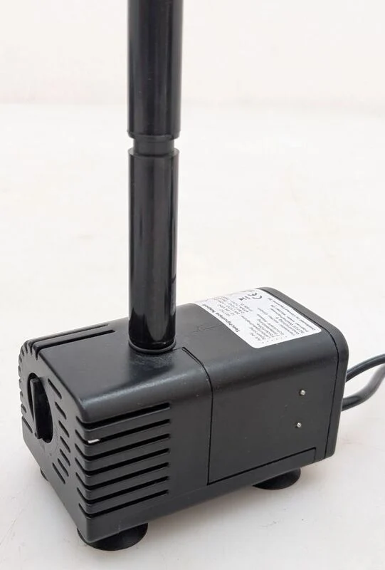 B-Ware Esotec Solar-Pumpenset Napoli mit Beleuchtung 750l/h 2m Förderhöhe Akkuspeicher