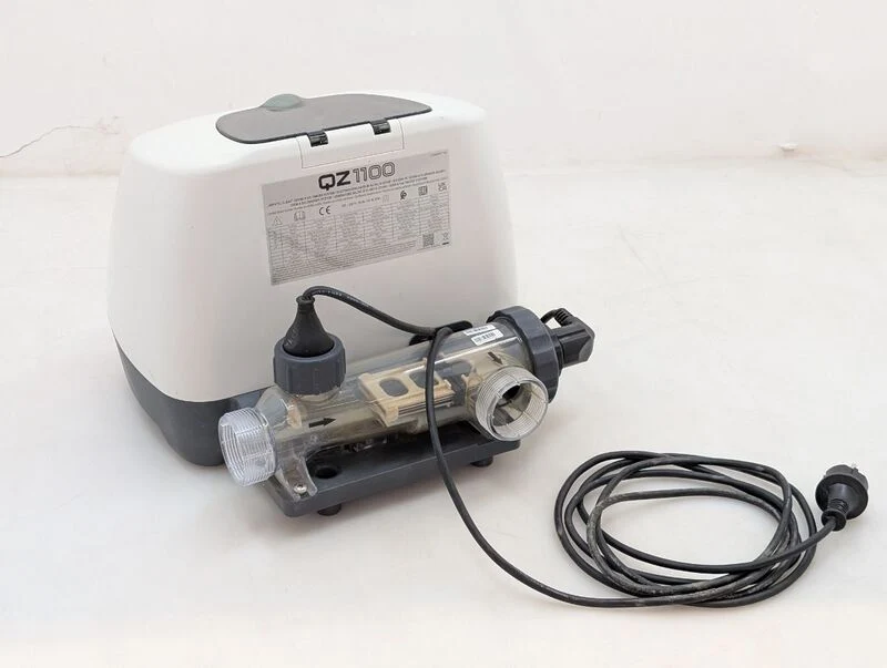 B-Ware Intex Salzwasser- und Ozon-System QZ1100 für Pools bis 56800l Filterpumpe weiß