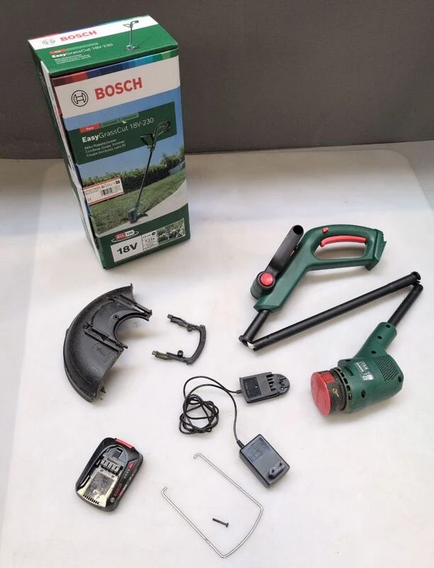 C-Ware Bosch Rasentrimmer Akku EasyGrassCut 18V-230 Faden Trimmer Gartenwerkzeug 23cm